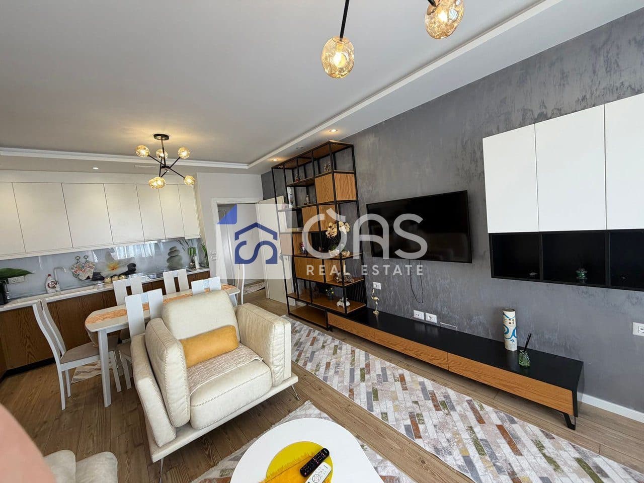 Jepet apartament me qera 2+1+ garderobe ne Fresk 2