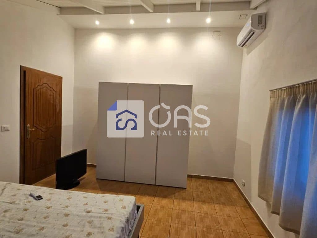 Jepet me qera Apartamenti 2+1+3 Laprak 2
