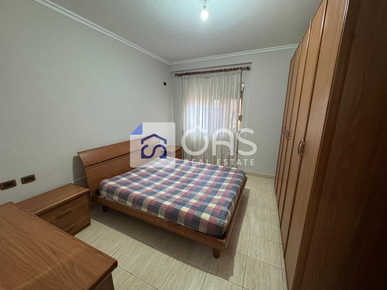 Jepet apartament me qera 1+1 Kodra Diellit 4