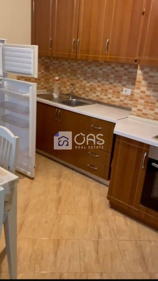 Jepet apartament me qera 2+1+2 tek Don Bosko 2