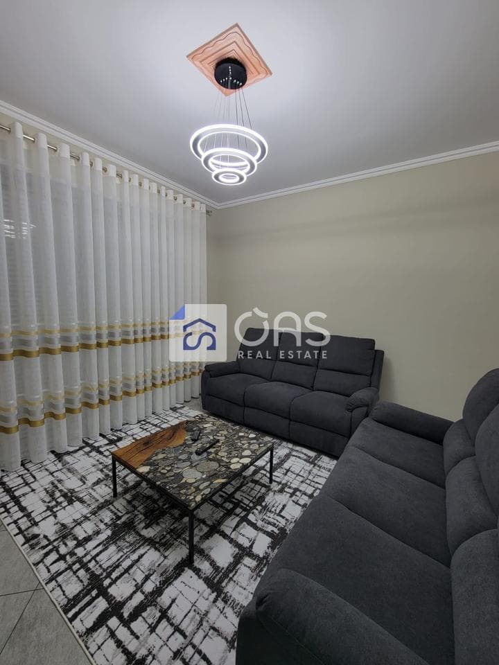 Jepet me qera apartament 1+1 ne Fresk. 3