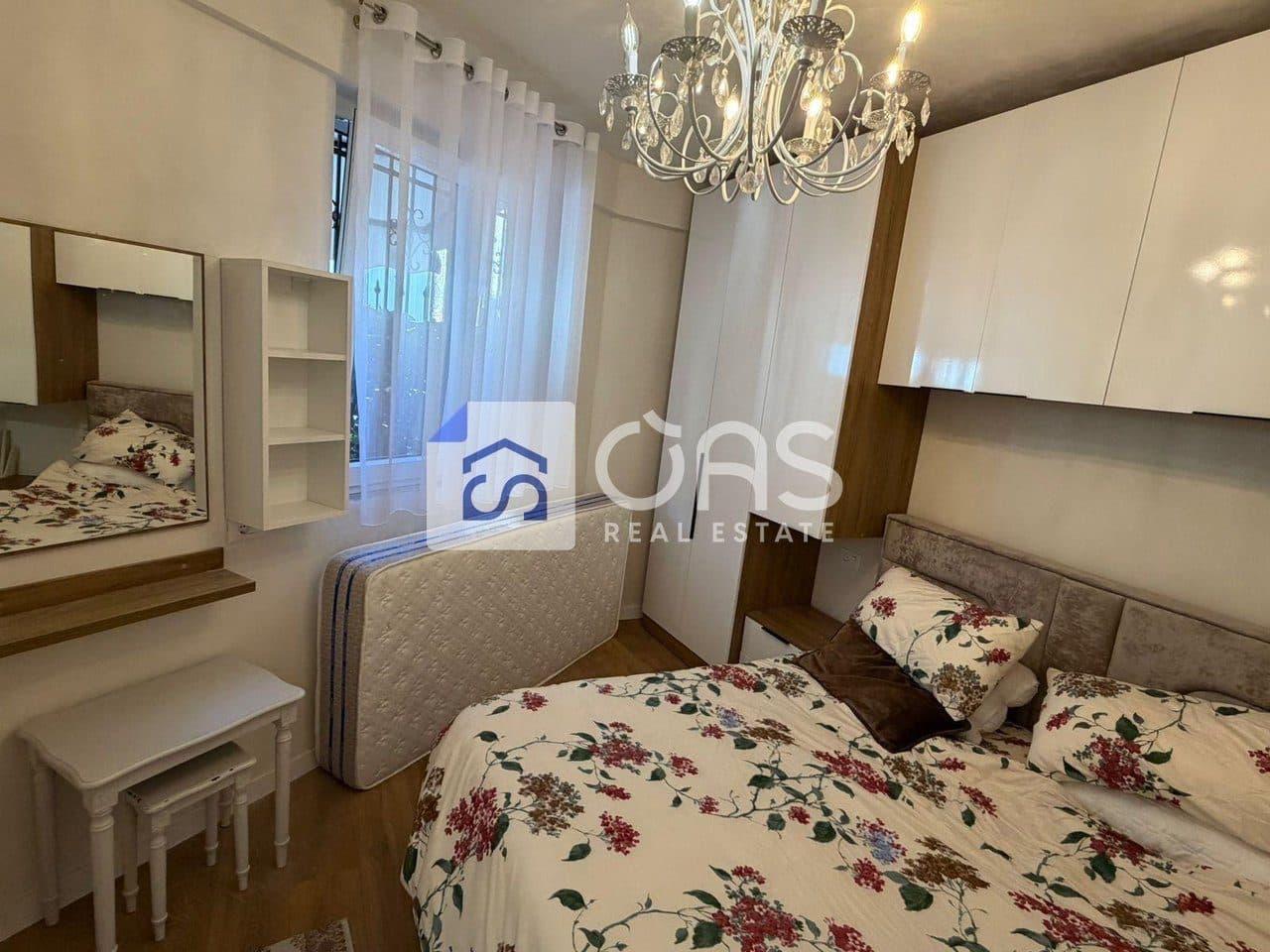 Jepet apartament me qera 1+1 Marteniteti i Ri 2
