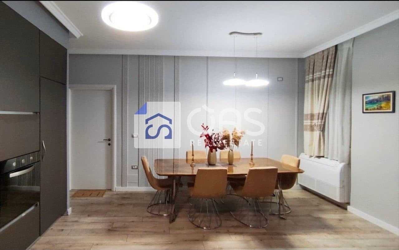 Jepet apartament me qera 2+1 Kopshti Botanik 4