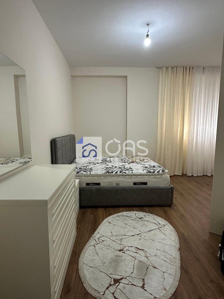 jepet me qera apartament 2+1 ne Paskuqan 3