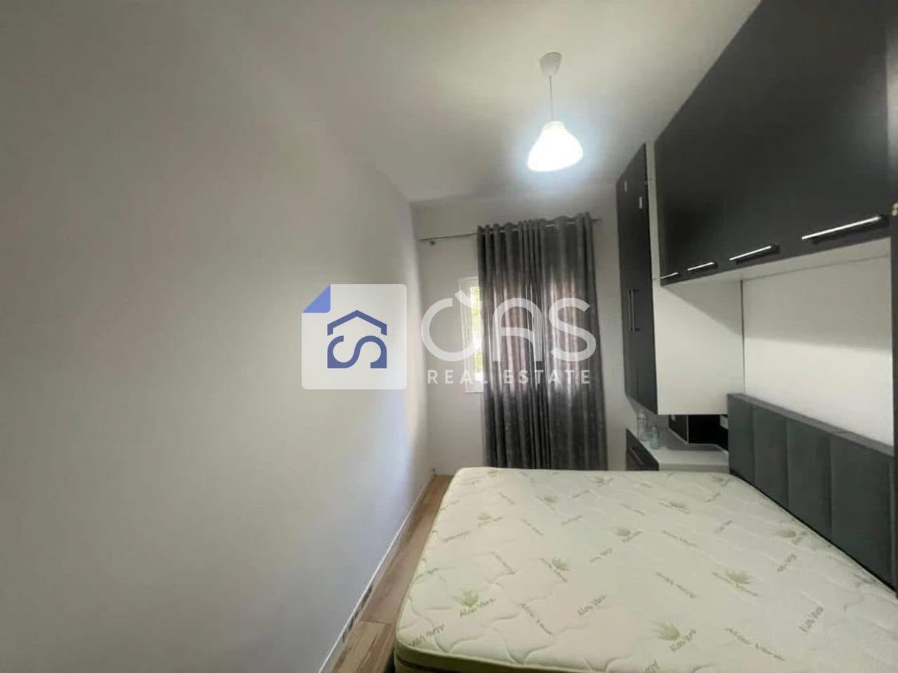 Jepet apartament me qera 1+1Ne fresk 3