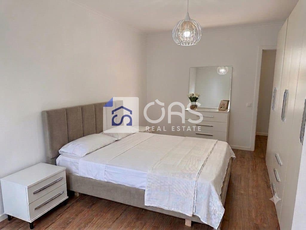 Jepet me qera Apartamenti 1+1 Zogu i zi 2