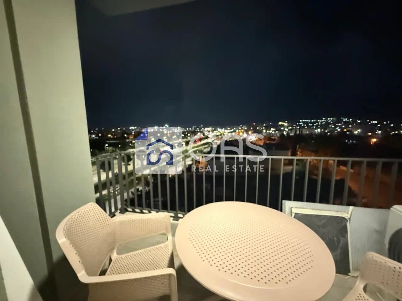 Jepet apartament me qera 1+1 Bulevard i Ri 3