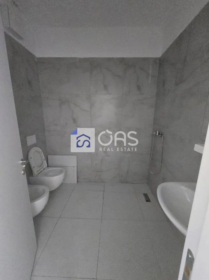 Jepet me qera apartament 1+1 Te Univers City 3