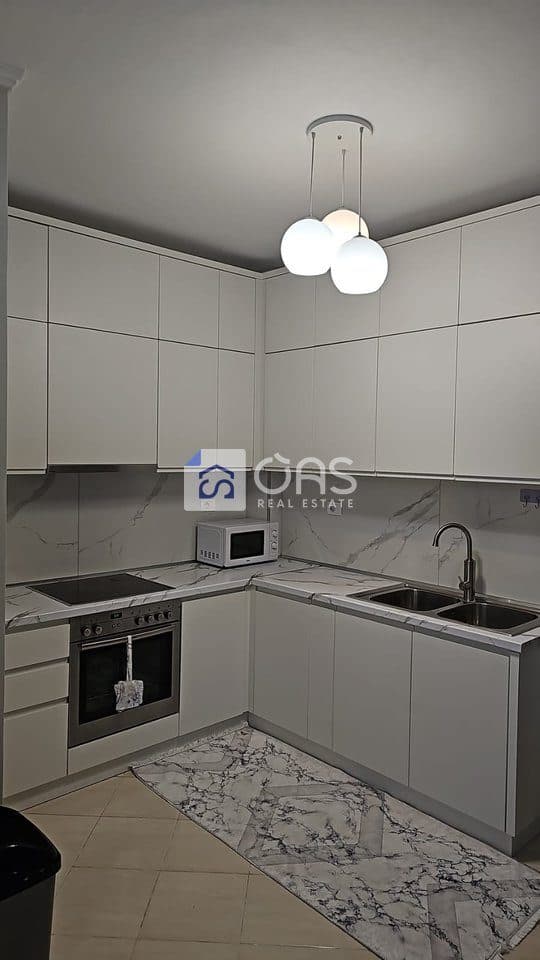 Jepet apartament me qera 2+1 KODRA DIELLIT 4