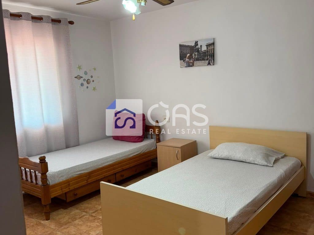 Jepet me qera apartament 1+1 te Siri Kodra 2