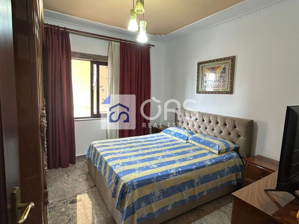 Jepet me qera apartament 2+1 ne Qender 4