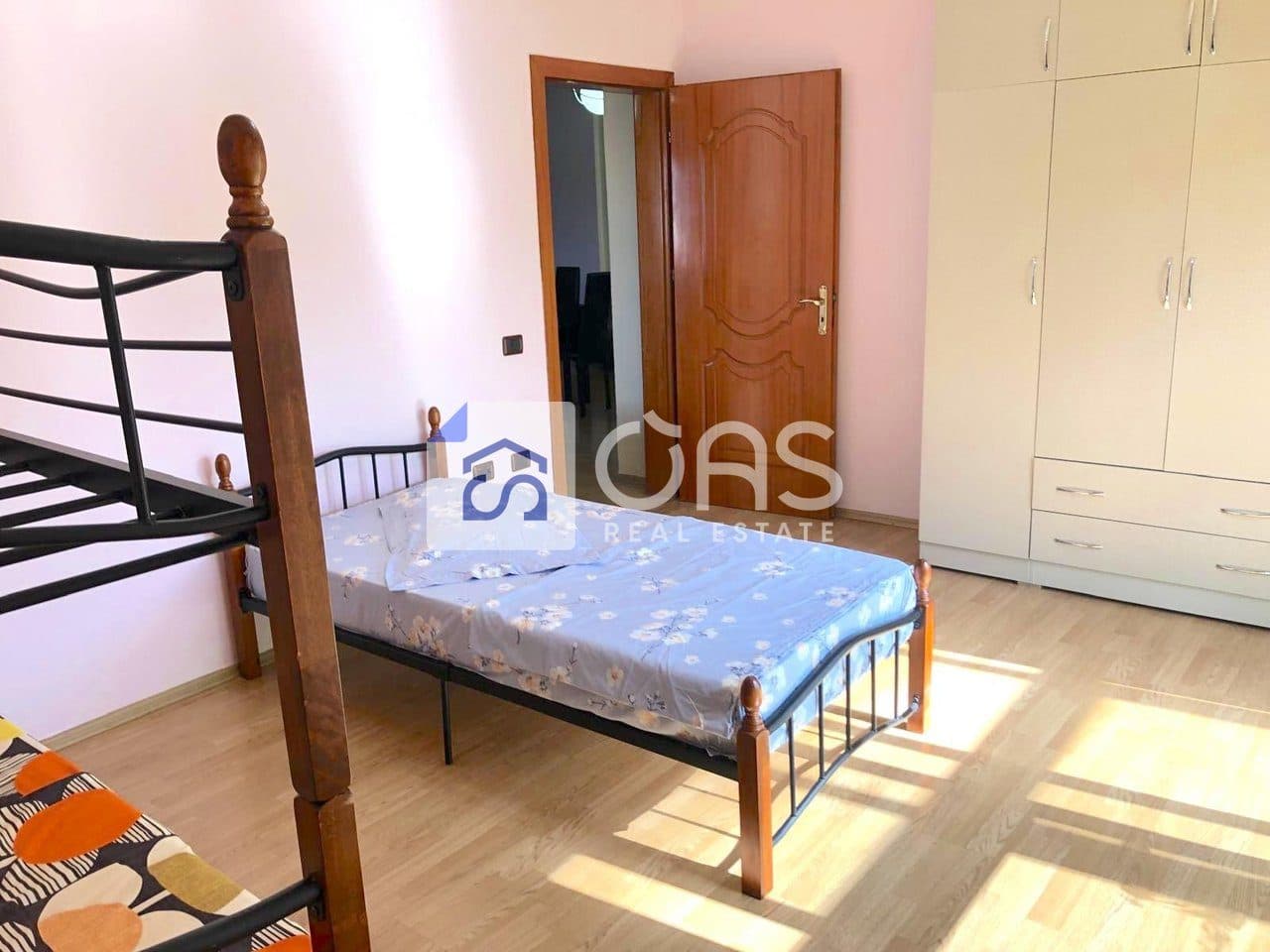Jepet me qera apartament 2+1 tek Jordan Misja 3