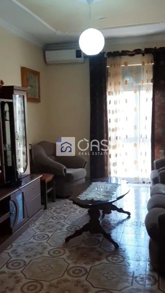 Shtëpi 1+1 Me Qira në Rruga Siri Kodra, Tiranë - 400€ | 105 m²