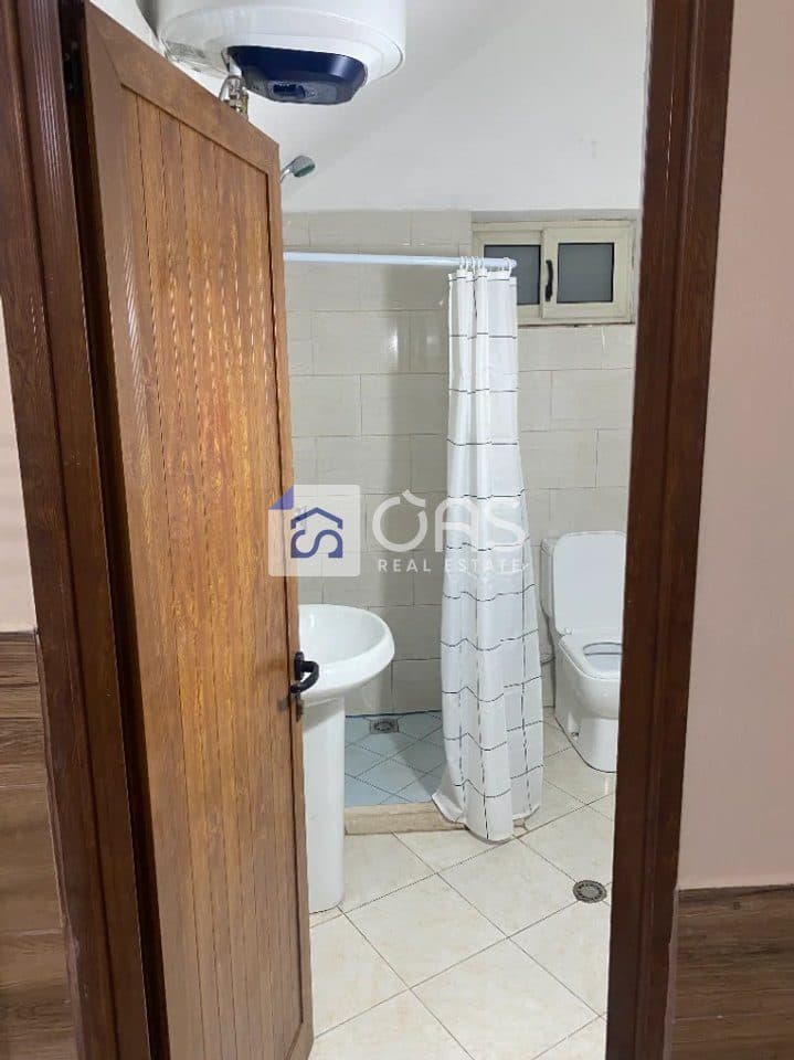 Jepet apartament me qera 1+1 Rruga Dibres 3