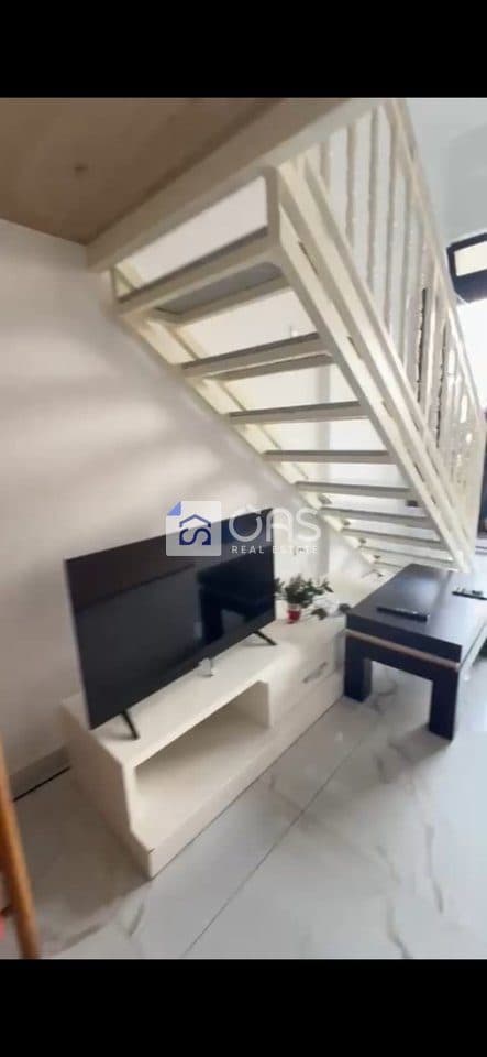 Jepet me Qera Apartament Duplex 1+1 Ne Selite 3