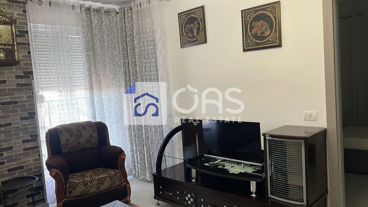 jepet me qira apartamenti 2+1+2 me parkim 5 Maj 4