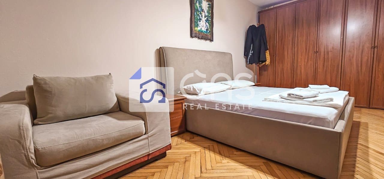 Jepet me qera apartament 2+1+depo ne Myslym Shyr 4