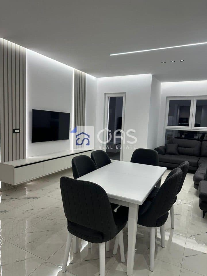 Jepet me qera apartament 2+1+2 Ne Laprak 3