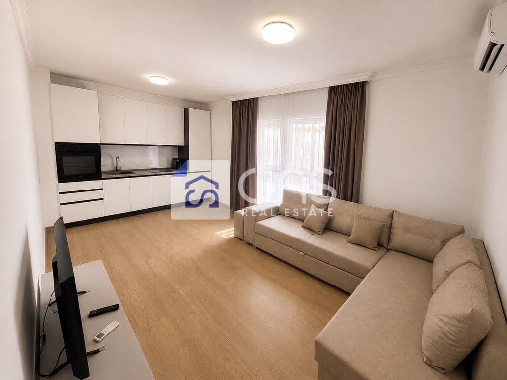 Jepet me qera Apartament 2+1+2 Qender
