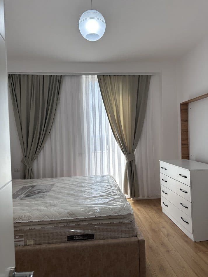 Jepet me Qera Apartament 2+1+Verande Ne astir 2