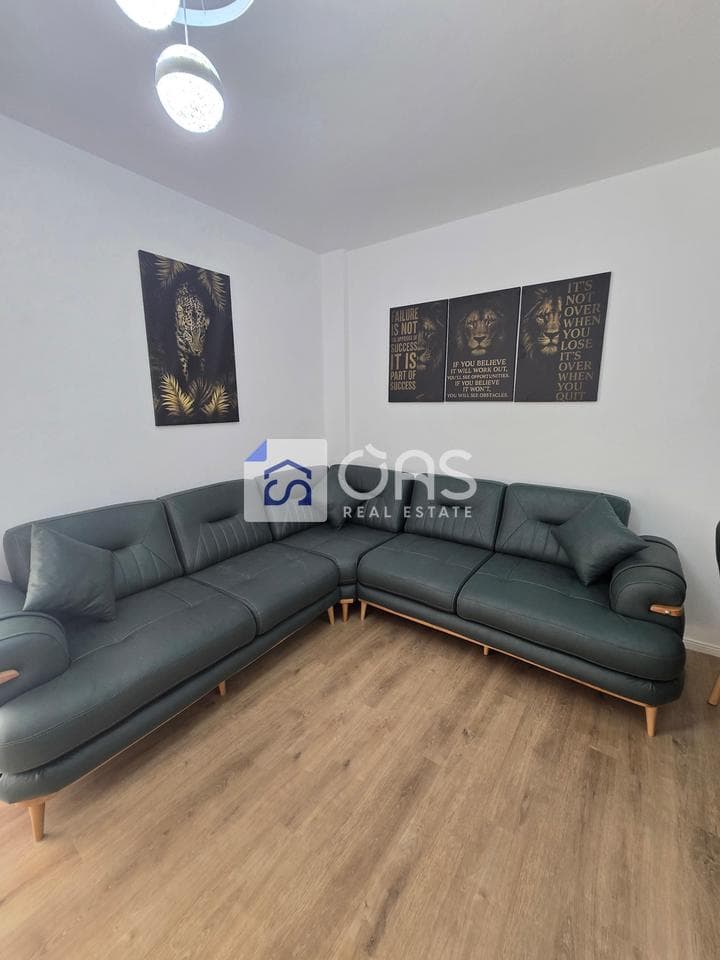 Jepet me qera apartameNT 1+1 linz dajt