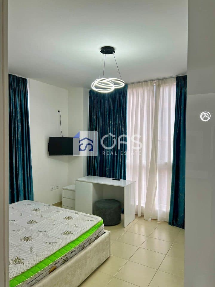Jepet Apartament me qera 2+1 Te Bulevardi I Ri 4