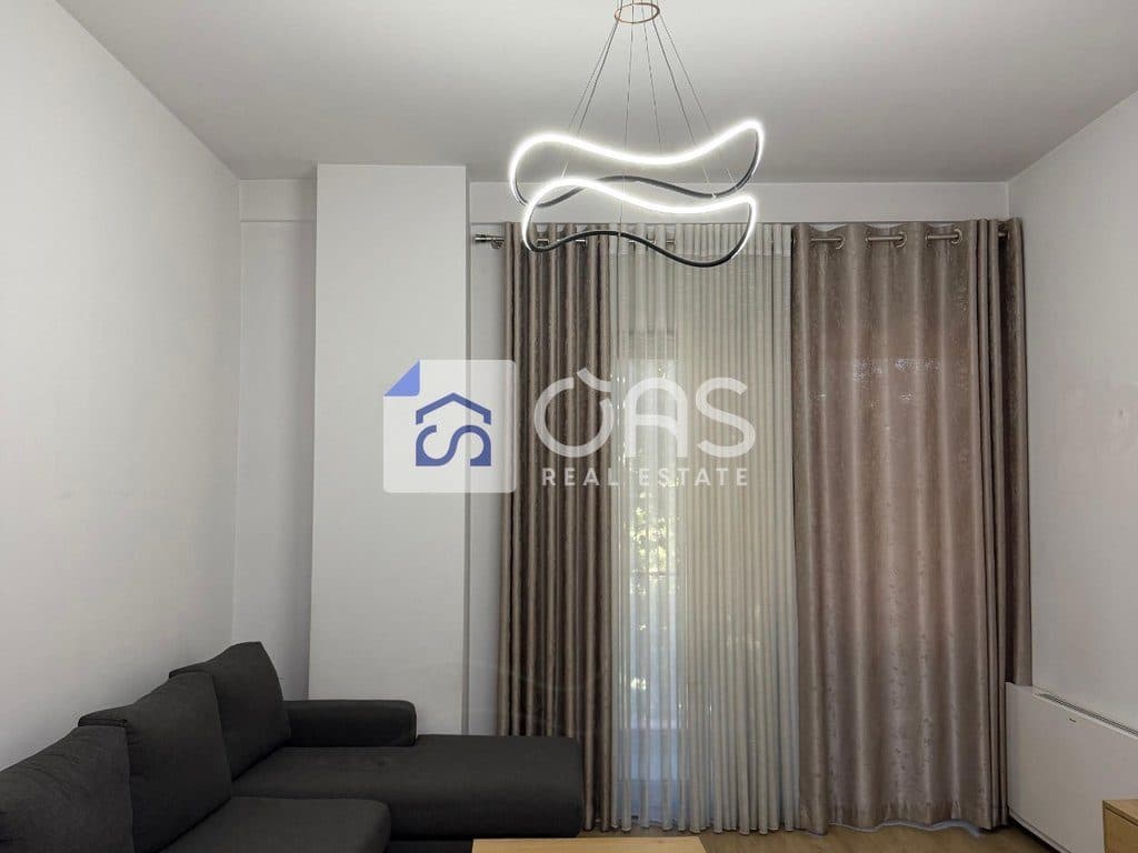 Jepet me qera Apartament 1+1+ PARKIM Farmacia 10 3