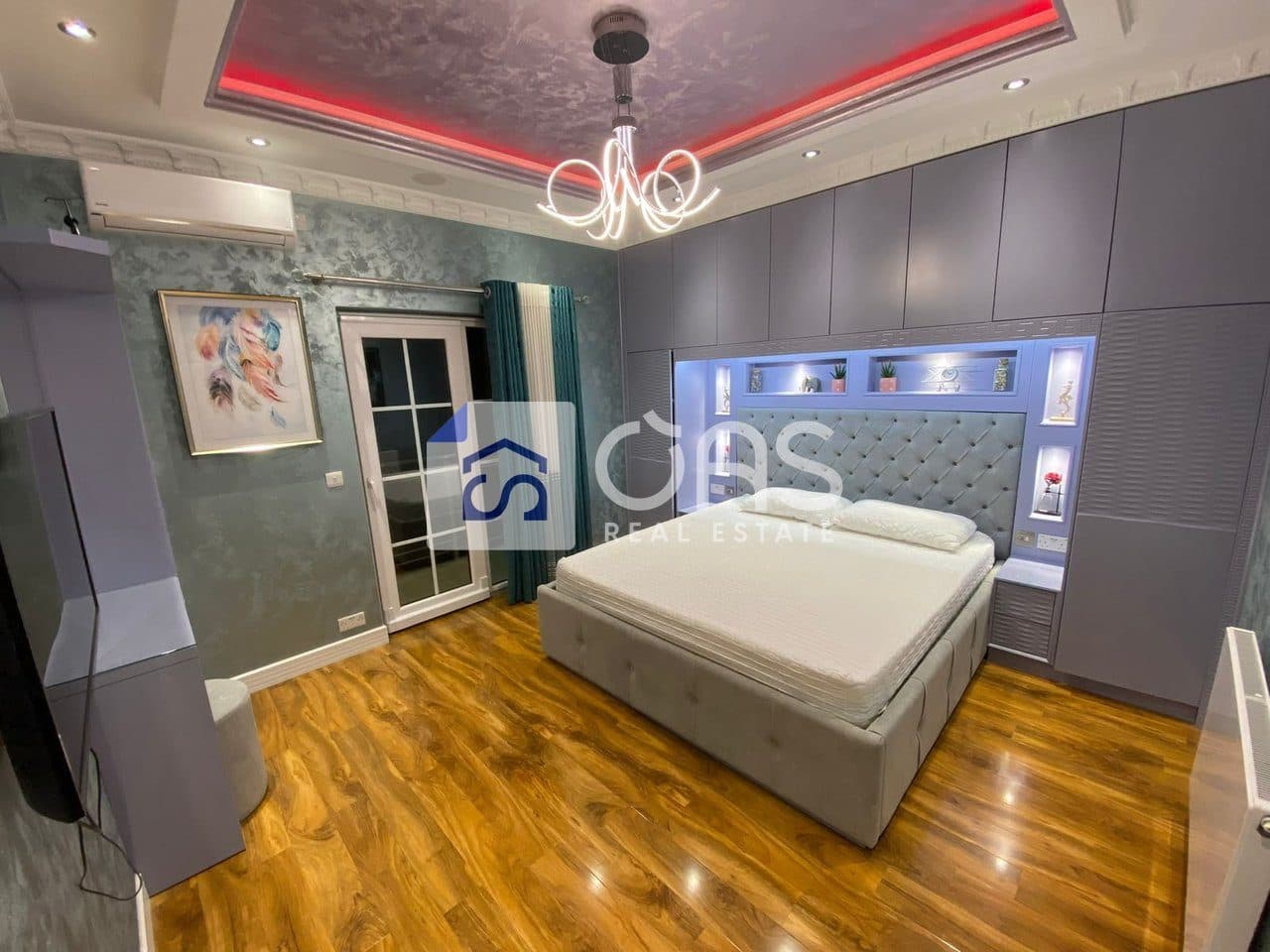 Jepet me qera apartament 2+1 ne Allias. 3