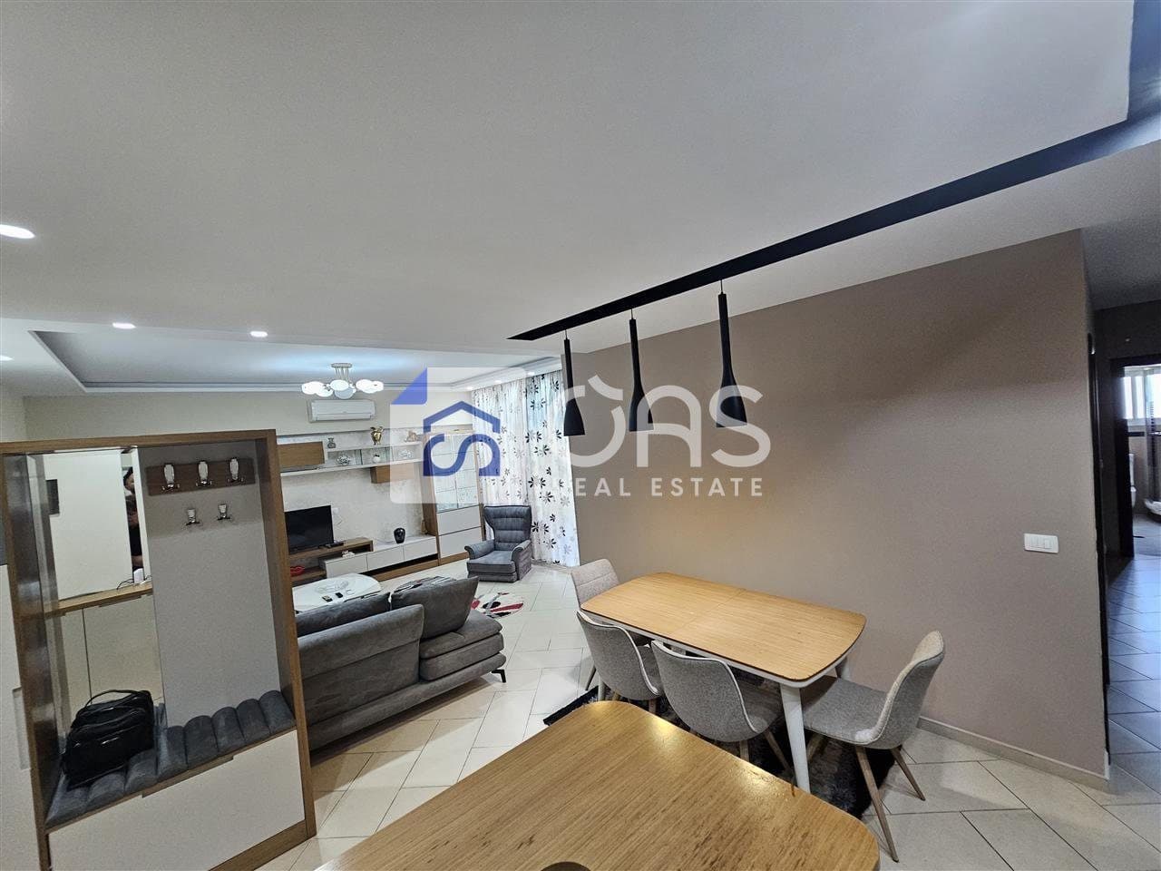 Jepet Apartament me qera 2+1 Liqeni i Thate