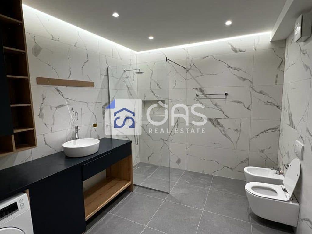 Jepet me qera apartament 1+1 Xhamia e tabakev 3