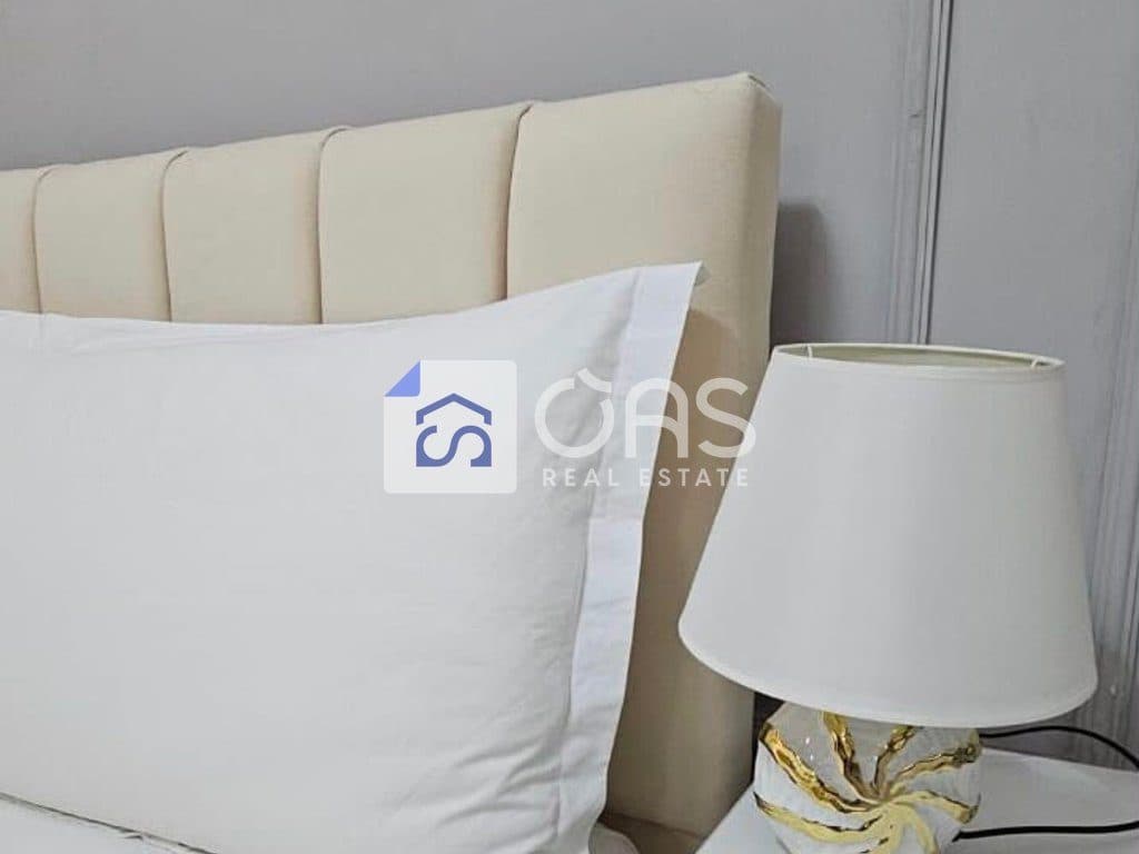 Jepet me qera apartament 1+1 te Rruga e Kavajes 4
