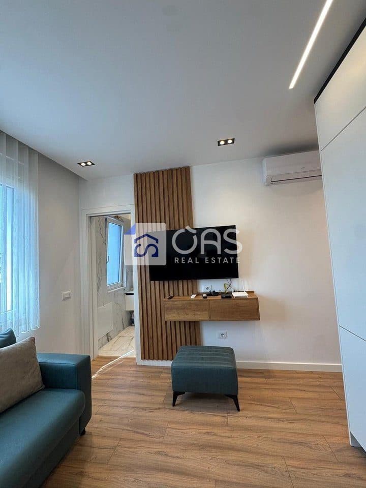 Jepet me qera apartament 1+1 Te Kompleksi Deliorgji 4