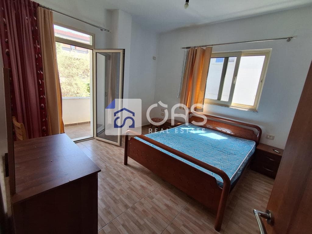 Jepet me qera Apartamenti 2+1 kodra e priftit