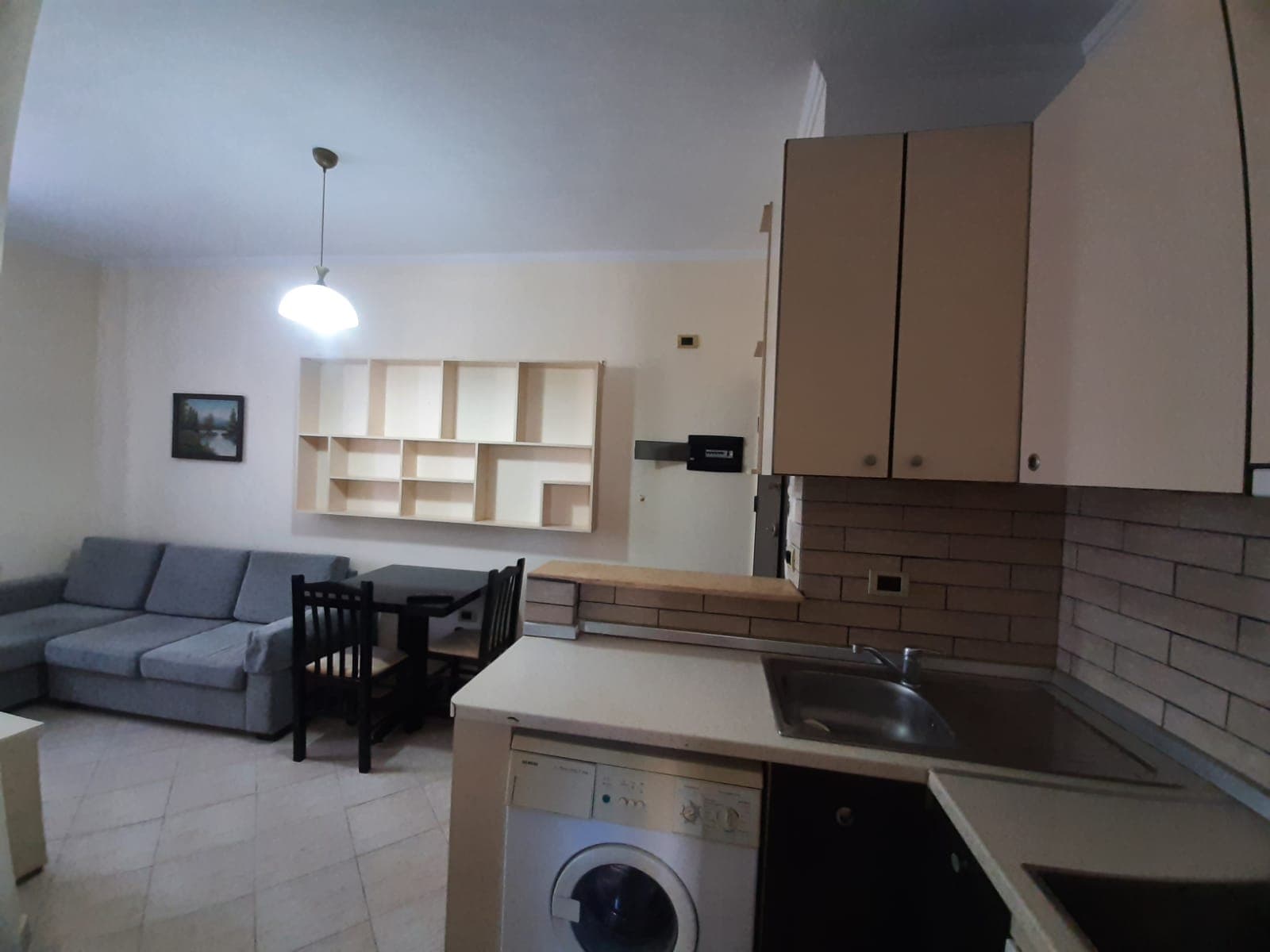 Jepet me Qera Apartament 1+1 Tek 5 Maji