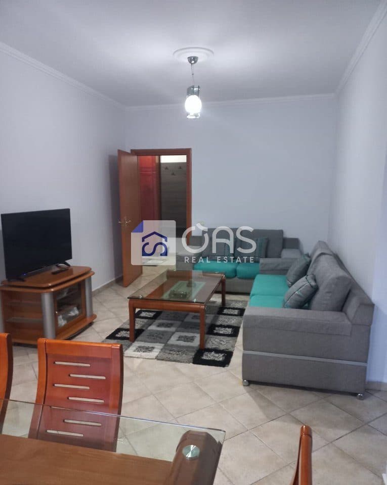 Jepet apartament me qera 1+1 Pallati Me Shigjeta