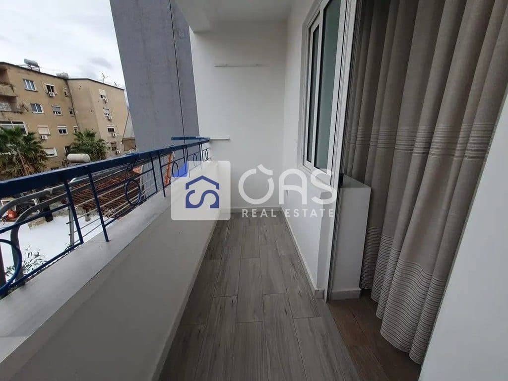 Jepet me qera Apartamenti 1+1 Zogu i zi 4