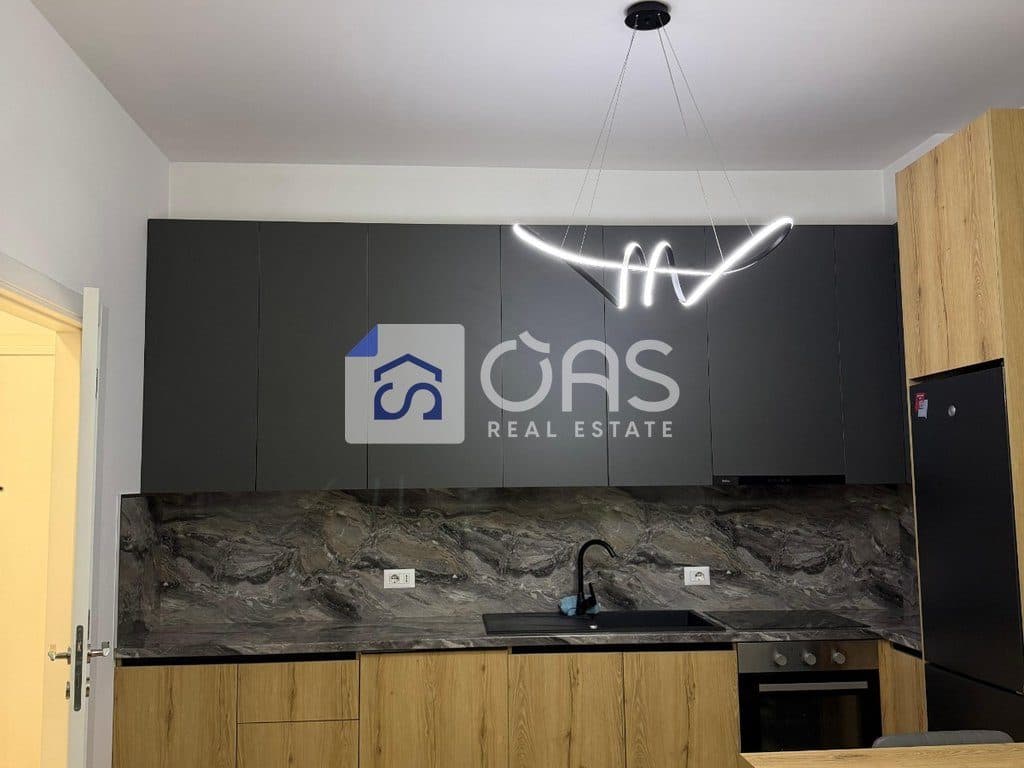 Jepet me qera Apartament 1+1+ PARKIM Farmacia 10