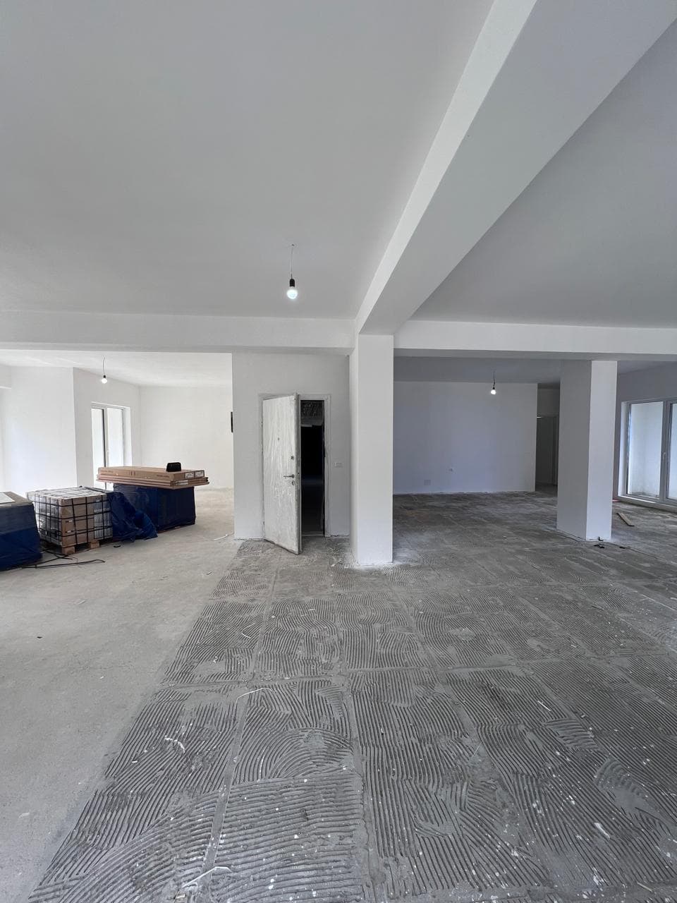Ambient Komercial tek Rezidenca Kaimi, Tiranë - 3000€ | 216 m²