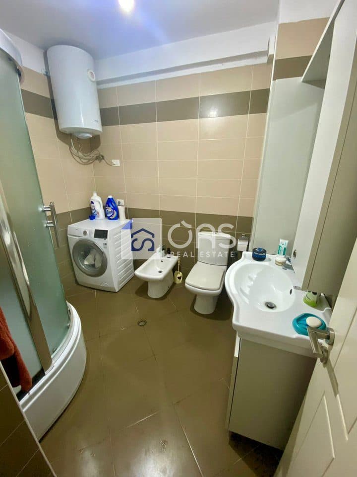 Shitet apartament 2+1+2 ne Yzberisht 4
