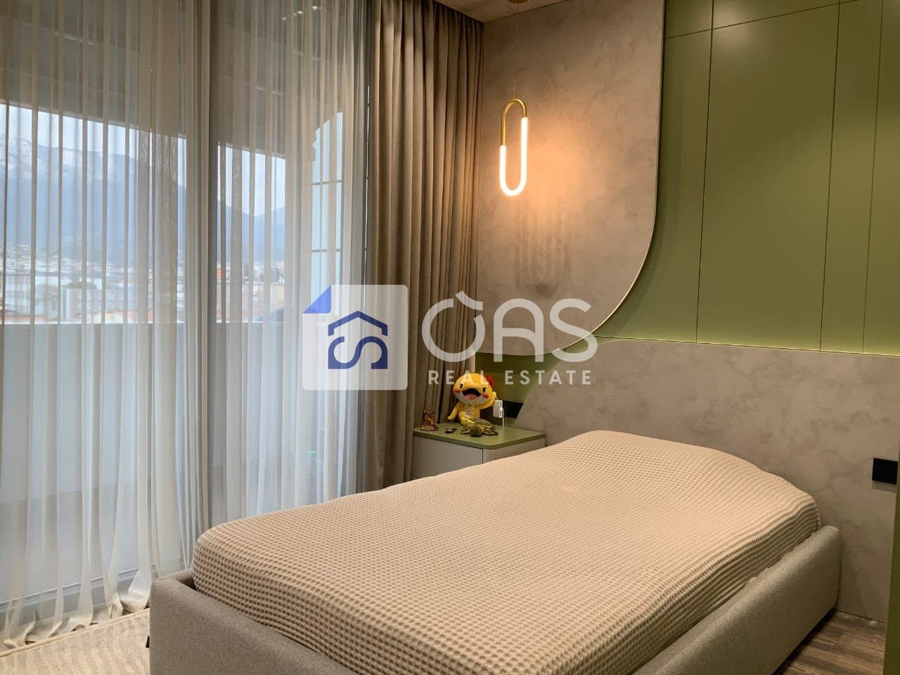 Shitet apartament 2+1+2 ne Zonen e Brrylit 300.000euro 2
