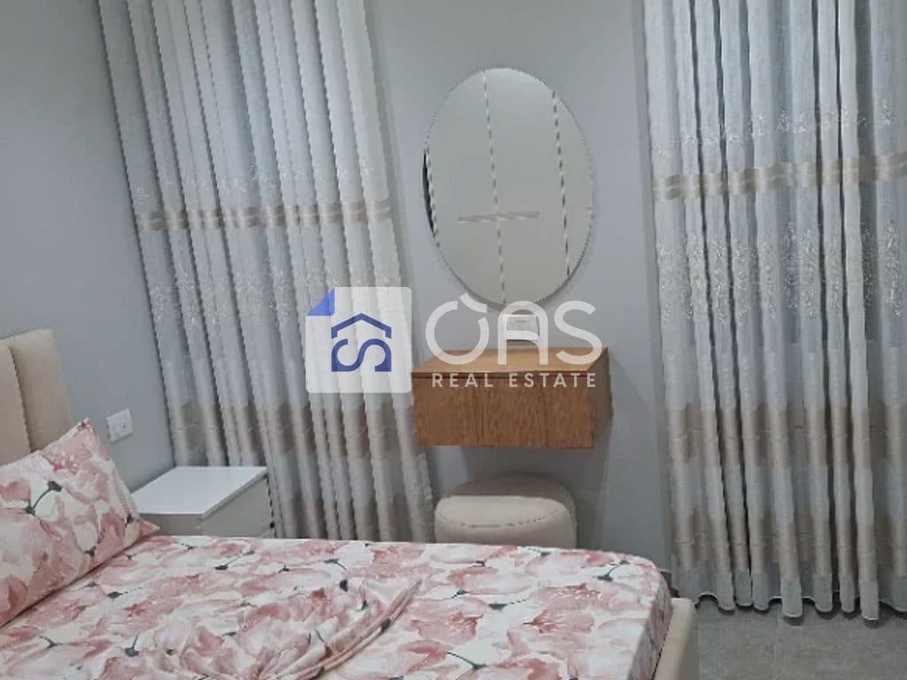 Jepet me qera apartament 1+1 te Rruga e Dibres 2