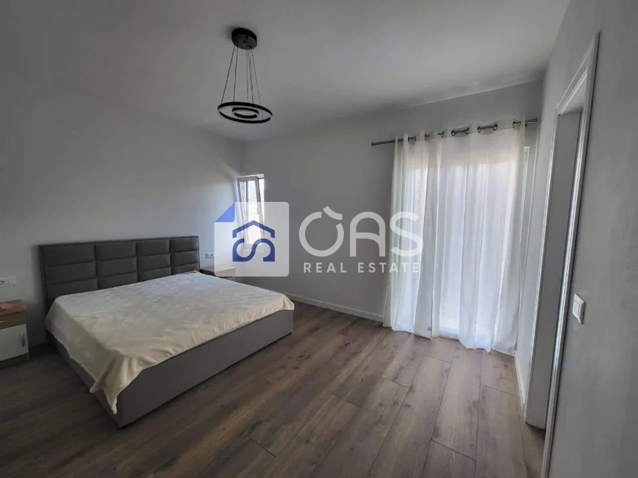 Jepet apartament me qera 1+1 Ish Parku 2