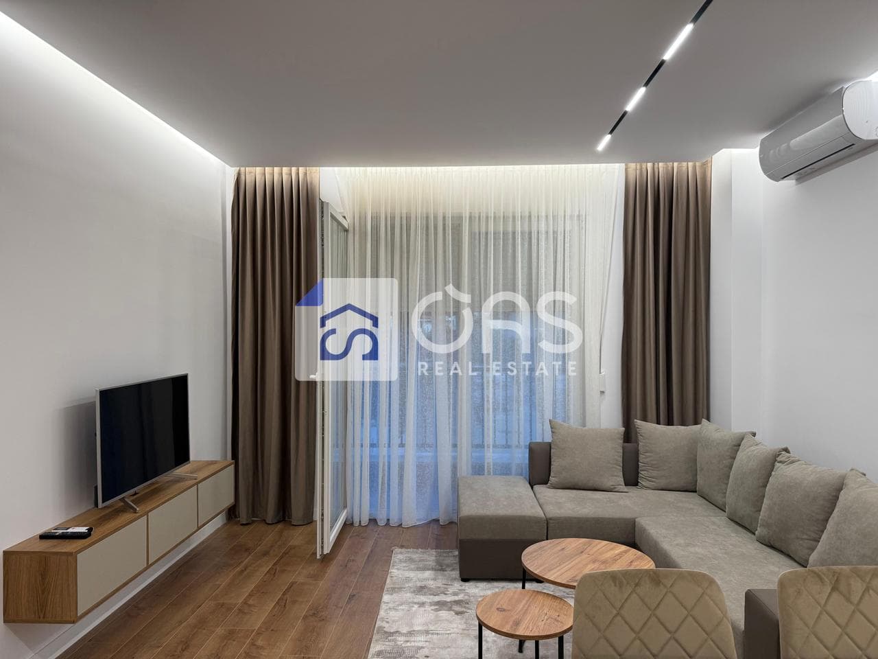 Jepet me qera apartament 1+1+ post parkimi tek Univers City.