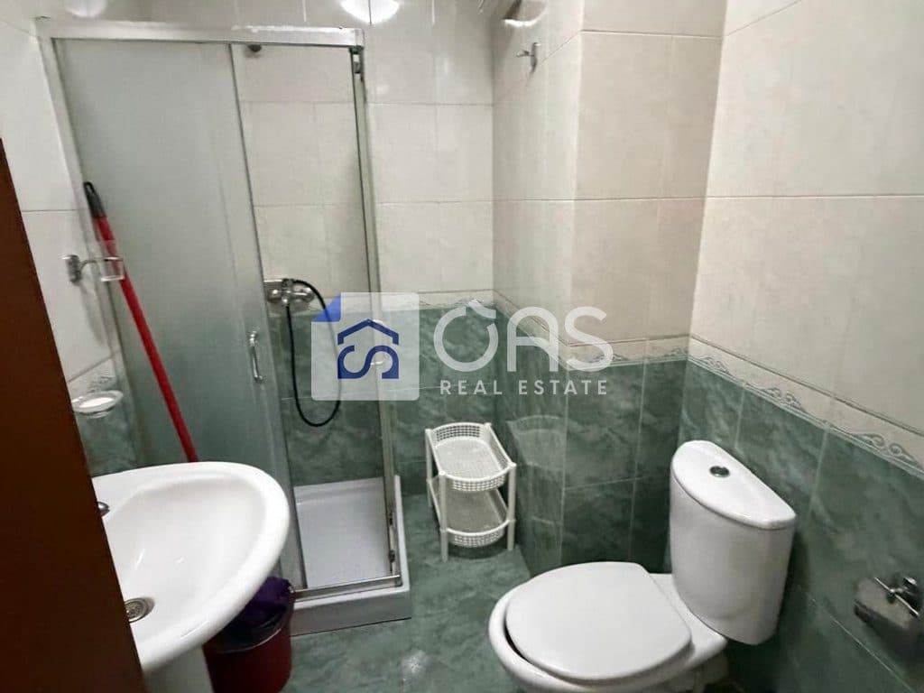 Jepet me qera apartamenti 2+1+2 Te Zogu I Zi 3