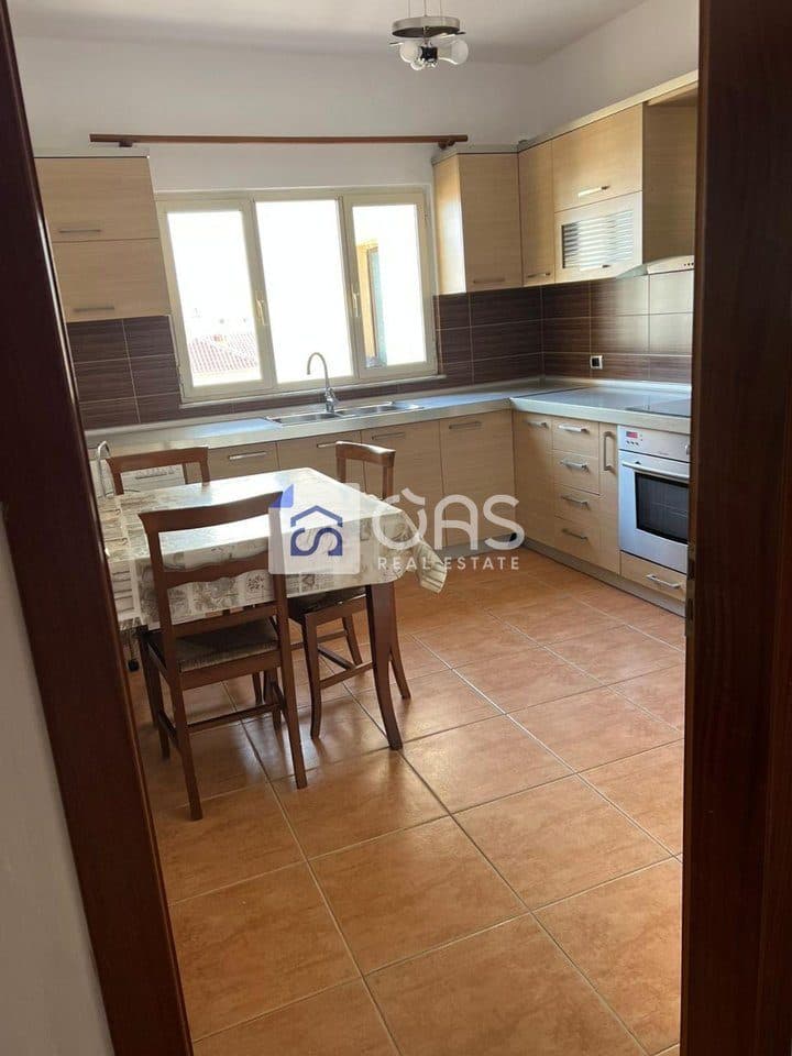 Jepet apartament me qera 1+1 tek Bulevardi i Ri 4