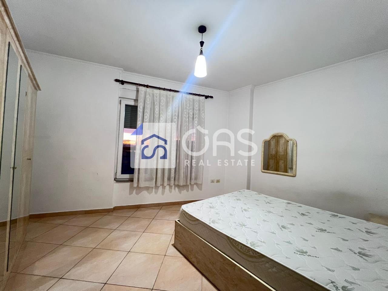 Jepet me qira apartamenti 1+1 Ne Porcelan 500 euro 2