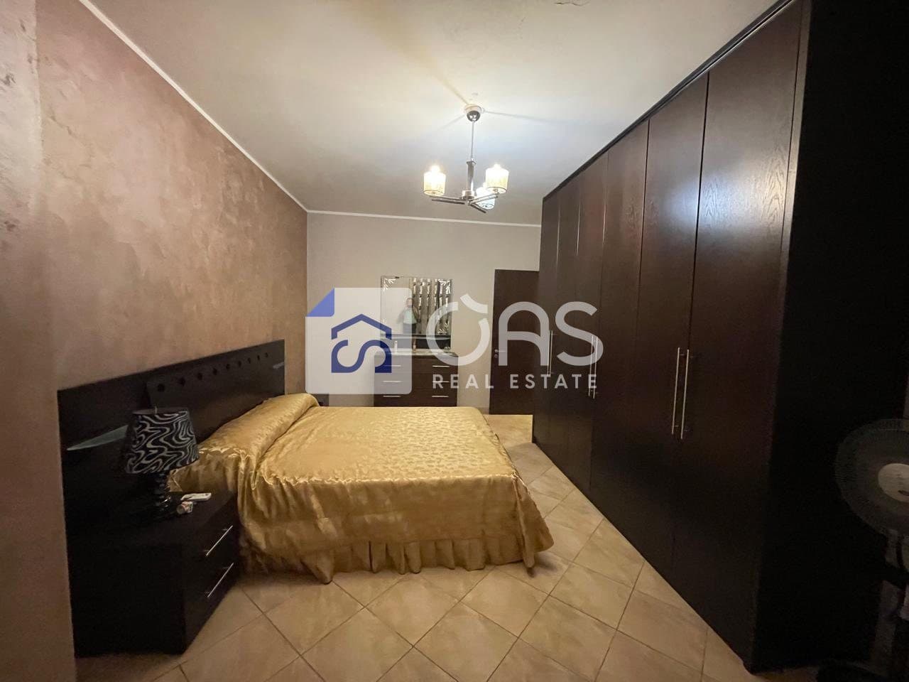 Jepet apartament me qera 2+1 ne Xhamllik 2