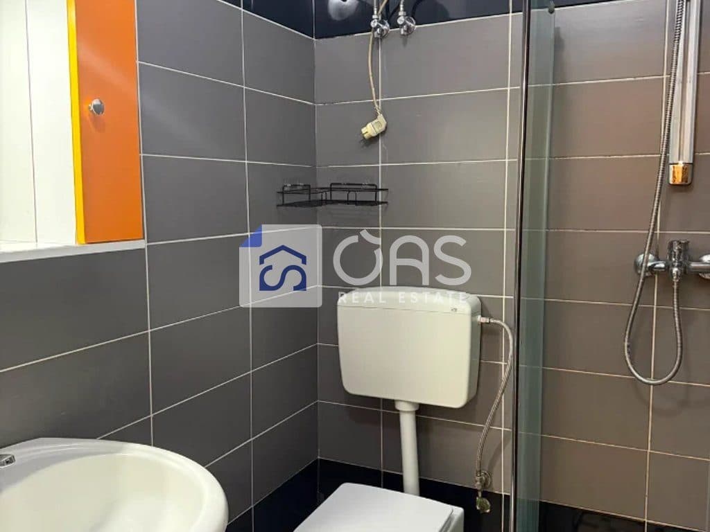 Jepet me qera Apartamneti 1+1 Sauk 4