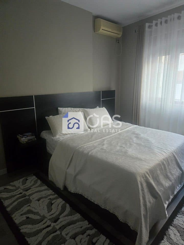 Apartament 2+1 Me Qira në Yzberish, Tiranë - 500€ | 93 m² 2