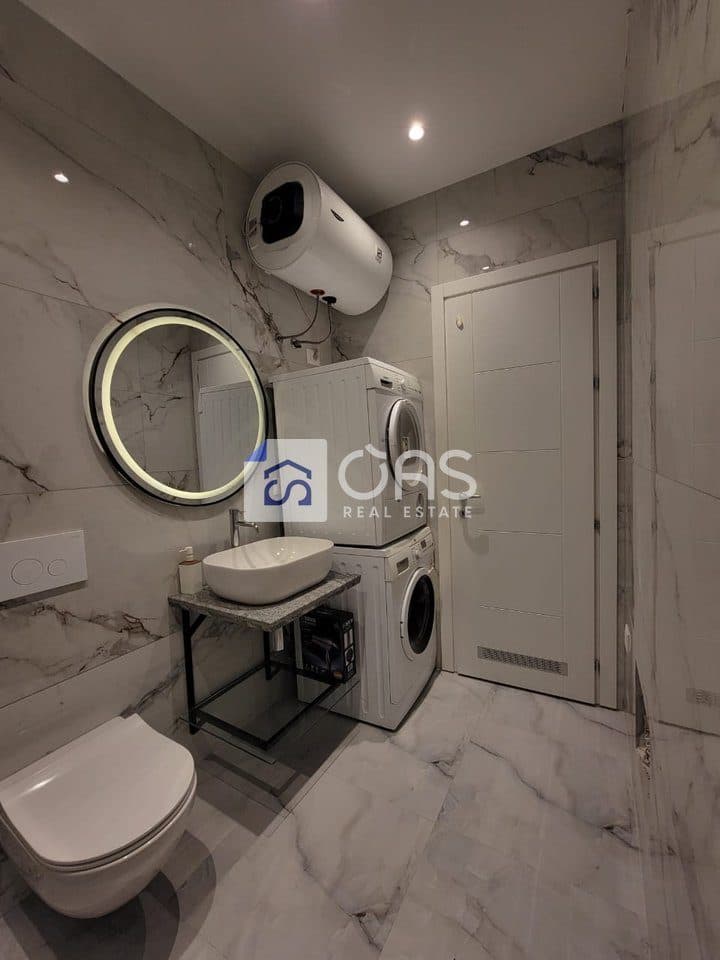 jepet me qira Apartament 1+1 rruga durrsit 3